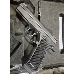 Pistolet CZ Shadow 2 9x19 - używany + pas IPSC
